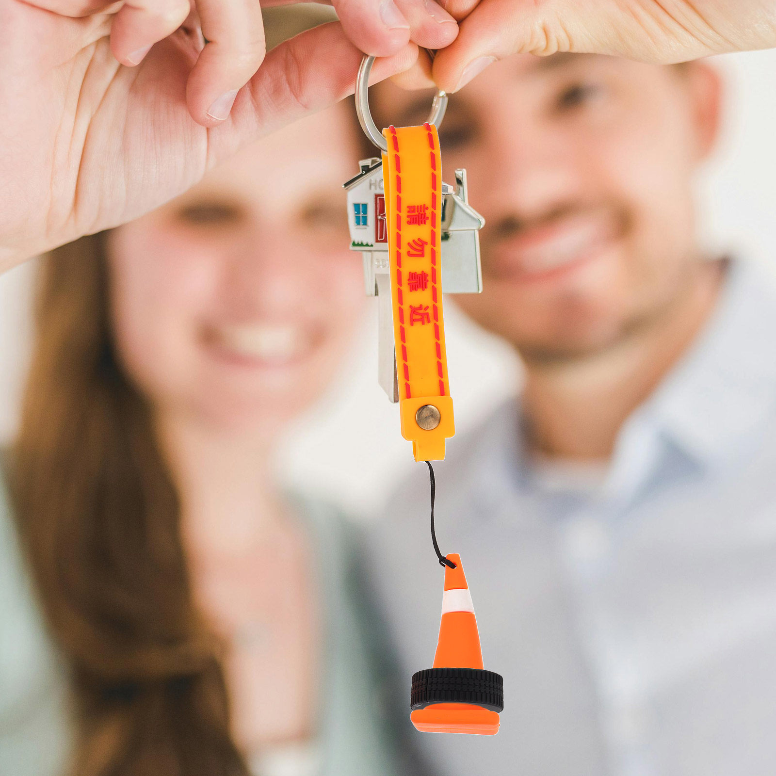 Mini Traffic Cone Keychain Cut - Mini Backpack Purse ulasan dan harga